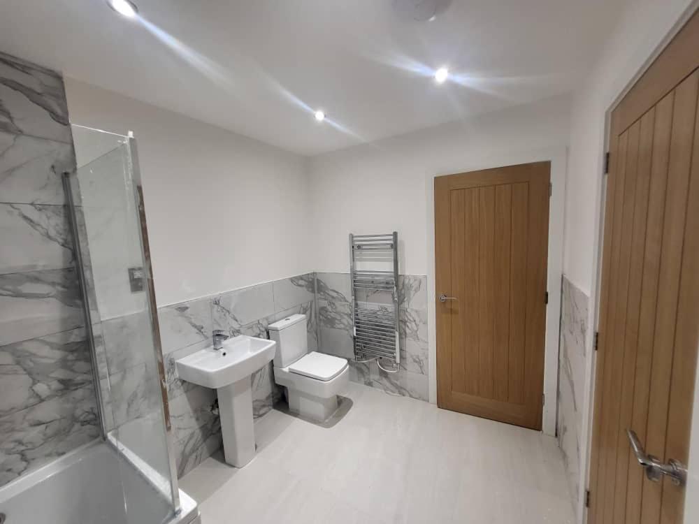 44 Beyers Close Manchester Eksteriør billede